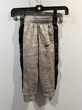 Kids Boys Nike Sweatpants Dri-Fit Size 4 Gray/Black